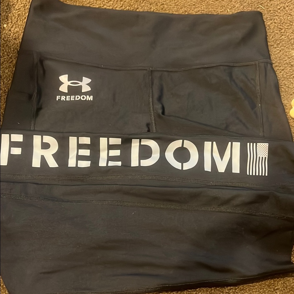 Under Armour Black Freedom Print Leggings
